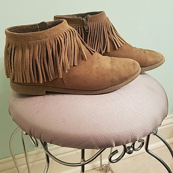 Brown fringe booties - Picture 1 of 4